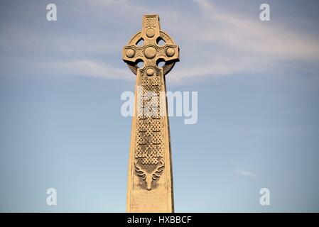 Celtic Cross Edinburgh Castle esplanade 78th Highlanders Memorial Stock Photo