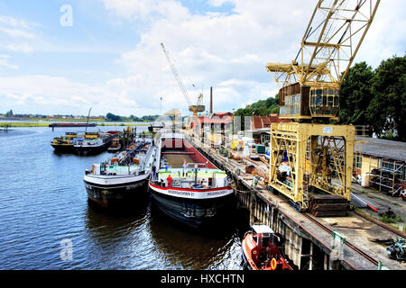 Inland ships in the shipyard near Lauenburg (Hitzler shipyard), Binnenschiffe in der Werft bei Lauenburg (Hitzler Werft) Stock Photo
