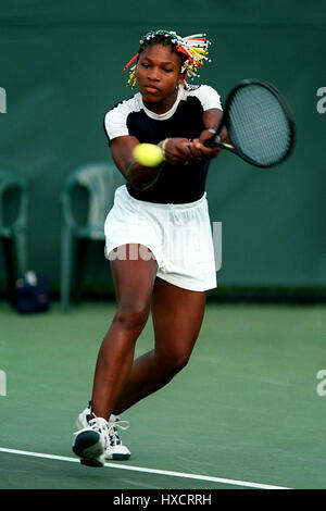 SERENA WILLIAMS USA 04 April 1998 Stock Photo - Alamy