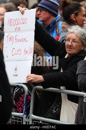 BARONESS THATCHER PROTESTER MARGRET THATCHER FUNERAL 17 April 2013 LUDGATE LONDON ENGLAND UK Stock Photo