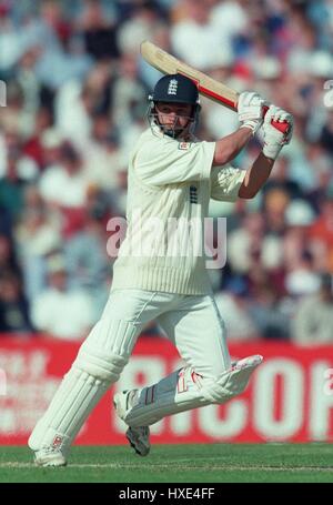 GRAHAM LLOYD ENGLAND & LANCASHIRE CCC 29 May 1997 Stock Photo