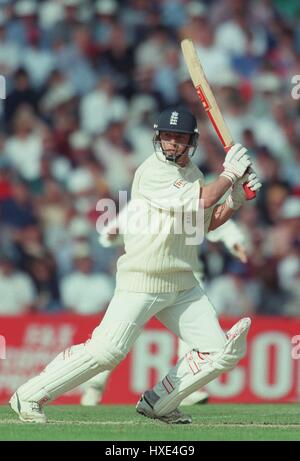 GRAHAM LLOYD ENGLAND & LANCASHIRE CCC 29 May 1997 Stock Photo