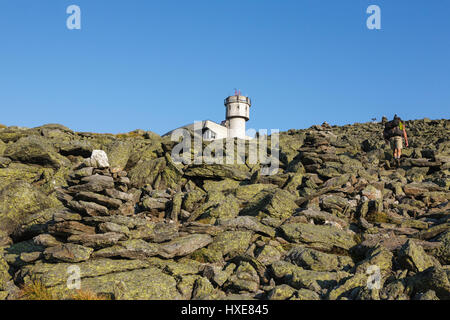 Appalachian Trail - A hiker approaches the summit of Mount Washington in the White Mountains, New Hampshire USA. Stock Photo