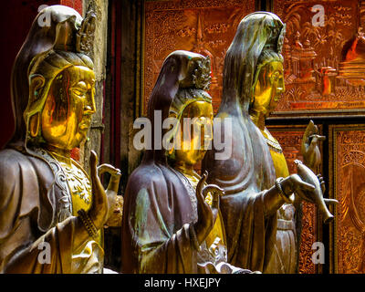 Statues in Gangaramaya Buddhist Temple in Colombo, Sri Lanka Stock Photo