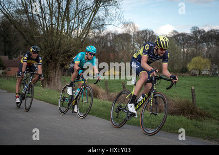 Waregem, Belgium. 22nd March, 2017. Luke Durbridge during the 2017 Dwars Door Vlaanderen one day cycle race. Stock Photo