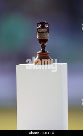 THE ASHES URN ENGLAND V AUSTRALIA THE BRIT OVAL LONDON ENGLAND 23 August 2009 Stock Photo