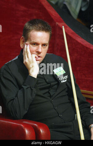 JOE SWAIL N. IRELAND THE CRUCIBLE THEATRE SHEFFIELD 17 April 2004 Stock Photo