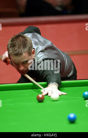 JOE SWAIL N. IRELAND THE CRUCIBLE THEATRE SHEFFIELD 24 April 2004 Stock Photo