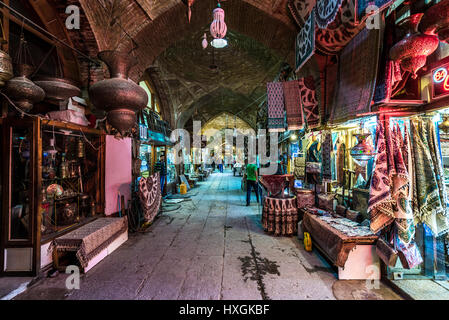 Shops on Bazaar of Isfahan next to Naqsh-e Jahan Square (Imam Square, formlerly Shah Square) in centre of Isfahan in Iran Stock Photo