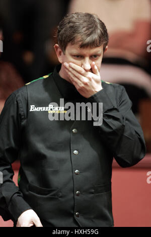 BARRY PINCHES ENGLAND THE CRUCIBLE THEATRE SHEFFIELD 18 April 2005 Stock Photo