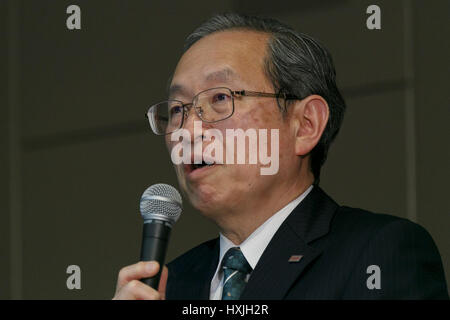 Tokyo, Japan. 29th March 2017. Toshiba Corp. President Satoshi Tsunakawa speaks during a news conference at the company's headquarters on March 29, 2017, Tokyo, Japan. Tsunakawa announced that Toshiba's Westinghouse Electric Co. had filed for Chapter 11 bankruptcy protection to prevent further loss on its nuclear business in US. Credit: Rodrigo Reyes Marin/AFLO/Alamy Live News Stock Photo