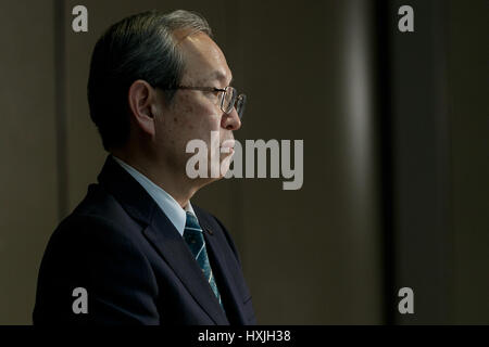 Tokyo, Japan. 29th March 2017. Toshiba Corp. President Satoshi Tsunakawa attends a news conference at the company's headquarters on March 29, 2017, Tokyo, Japan. Tsunakawa announced that Toshiba's Westinghouse Electric Co. had filed for Chapter 11 bankruptcy protection to prevent further loss on its nuclear business in US. Credit: Rodrigo Reyes Marin/AFLO/Alamy Live News Stock Photo