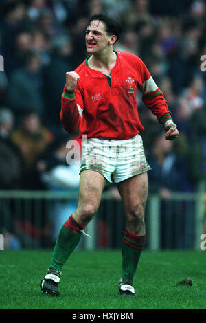 RUPERT MOON CELEBRATES WALES 2ND TRY AGAINST FRANCE 19 February 1994 Stock Photo