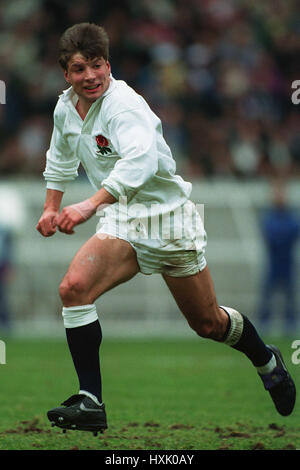 ROB ANDREW ENGLAND & WASPS RU 17 February 1992 Stock Photo - Alamy