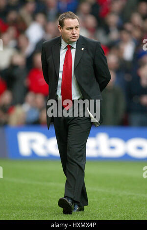 STEVE HANSEN WALES NATIONAL COACH MILLENNIUM STADIUM CARDIFF WALES 22 February 2003 Stock Photo