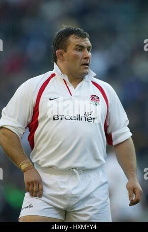 JASON LEONARD ENGLAND & NEC HARLEQUINS RU LONDON TWICKENHAM 16 February 2002 Stock Photo