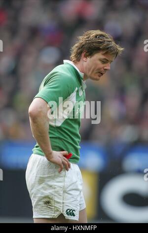 BRIAN O'DRISCOLL FRANCE V IRELAND STADE FRANCE PARIS FRANCE 11 February 2006 Stock Photo