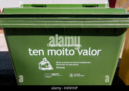Dumpster with galician text, Santa Maria de Castromao - Celanova, Ourense province, Region of Galicia, Spain, Europe Stock Photo
