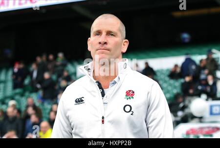 STUART LANCASTER ENGLAND RU HEAD COACH TWICKENHAM LONDON ENGLAND 21 March 2015 Stock Photo