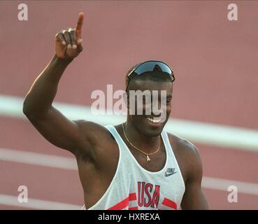 ALLEN JOHNSON 110 METRES HURDLES WORLD CHAMP 01 September 1995 Stock ...