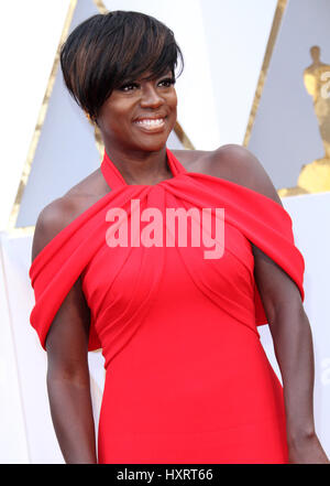 89th Annual Academy Awards held at the Dolby Theatre at the Hollywood & Highland Center  Featuring: Viola Davis Where: Los Angeles, California, United States When: 26 Feb 2017 Stock Photo