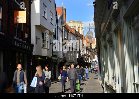 york minster overlooking timber framed medieval buildings in the shambles yorkshire united kingdom Stock Photo