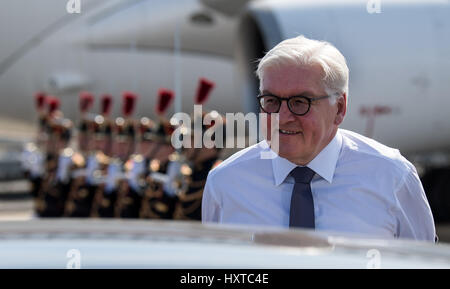 Paris, France. 30th Mar, 2017. German President Frank-Walter Steinmeier arrives at the airport in Paris, France, 30 March 2017. The new German President is travelling to France for the first time since he has come to office. Photo: Bernd von Jutrczenka/dpa/Alamy Live News Stock Photo