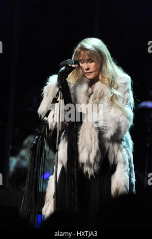 Charlottesville, Va, USA. 25th Mar, 2017. STEVIE NICKS performing at the John Paul Jones Arena as part of her 24 Karat Gold Tour Credit: Tina Fultz/ZUMA Wire/Alamy Live News Stock Photo