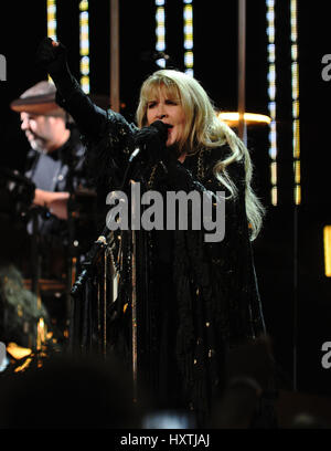 Charlottesville, Va, USA. 25th Mar, 2017. STEVIE NICKS performing at the John Paul Jones Arena as part of her 24 Karat Gold Tour Credit: Tina Fultz/ZUMA Wire/Alamy Live News Stock Photo