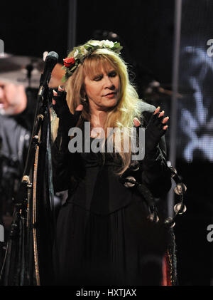 Charlottesville, Va, USA. 25th Mar, 2017. STEVIE NICKS performing at the John Paul Jones Arena as part of her 24 Karat Gold Tour Credit: Tina Fultz/ZUMA Wire/Alamy Live News Stock Photo