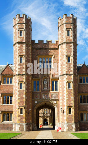 St Johns College Cambridge - Gate between First Court and second Court, St Johns College, Cambridge University Cambridge UK Stock Photo