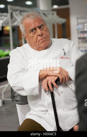 Albert Roux at Grimsby Institute Stock Photo