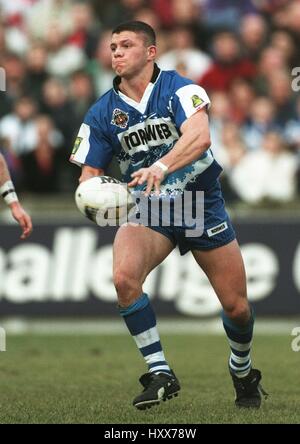 HENRY PAUL WIGAN WARRIORS RLFC 10 February 1997 Stock Photo