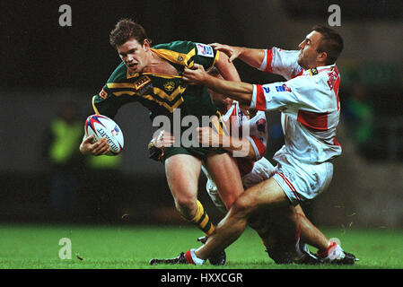 MATTHEW GIDLEY NAYLOR & HOWARD ENGLAND V AUSTRALIA LONDON TWICKENHAM 28 October 2000 Stock Photo