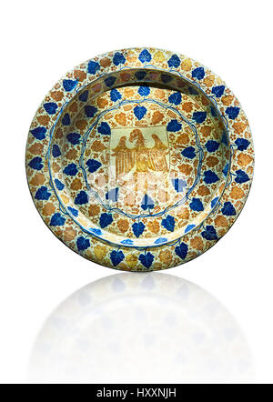 Hispano-Moresque ware dish with an eagle motif. Faience Islamic lustre ware, Manises, Al Andalus, late 14th century.  inv 1438, The Louvre Museum, Par Stock Photo