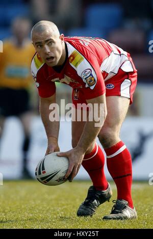 SHANE MILLARD WIGAN WARRIORS RLFC THE HALTON STADIUM WIDNES ENGLAND 01 April 2007 Stock Photo