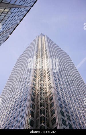 Abstract High Rise Buildings Canary Wharf London Stock Photo - Alamy