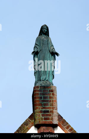 Statue on the Shrine of Our Lady of Walsingham, Walsingham, Norfolk, England, UK Stock Photo