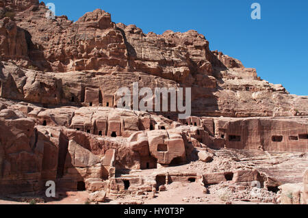 Jordan: view of the Street of Facades, row of monumental Nabataean tombs carved in the archaeological Nabataean city of Petra Stock Photo