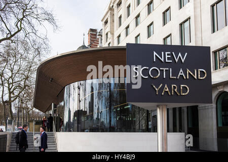 New Scotland Yard on Victoria Embankment, London, England, U.K. Stock Photo