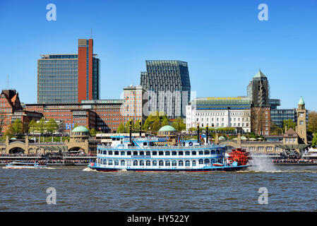 Mississippi steamboat Louisiana star before the Saint Pauli Landungsbr?cken in Hamburg, Germany, Europe, Mississippidampfer Louisiana Star vor den St. Stock Photo