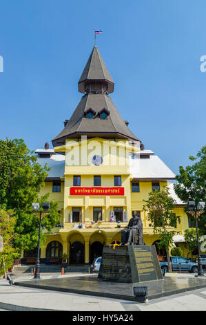 Thammasat University, Bangkok, Thailand. This is Pridi Court, named after Pridi Banomyong, an important Thai prime minister and regent, whose statue c Stock Photo