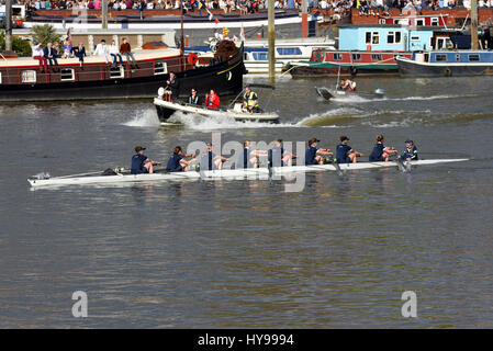 University Boat Race on the River Thames at Barnes, London. The women's reserve race saw Blondie (Cambridge) beat Osiris (Oxford) Stock Photo