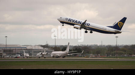 London Stansted airport; Ryanair Boeing 737-800 Stock Photo