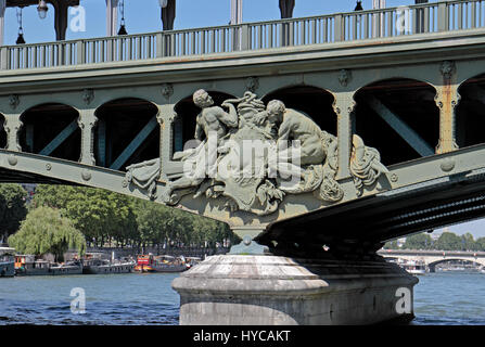 Detail on the Pont de Bir-Hakeim (Bir-Hakeim bridge) on the River Seine in Paris, France. Stock Photo