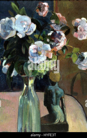 Gauguin Roses et statuette Stock Photo