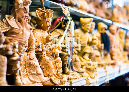 Buddhist figures, Chinese art and statuary shop, Guiyang Street, Wanhua, Taipei, Taiwan Stock Photo