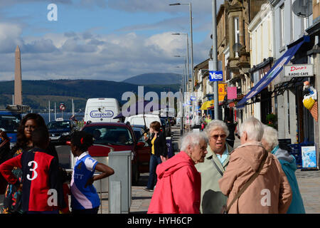 Helensburgh seafront with Yes signs fixed to every lamppost Stock Photo