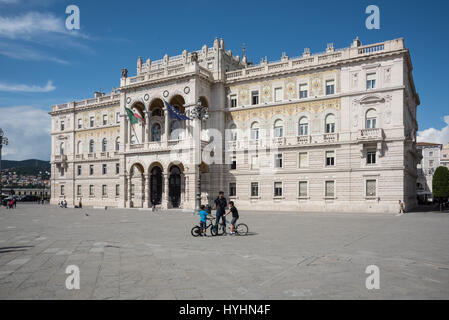 Triest, Piazza dell'Unita d'Italia, Palazzo del Governo Stock Photo