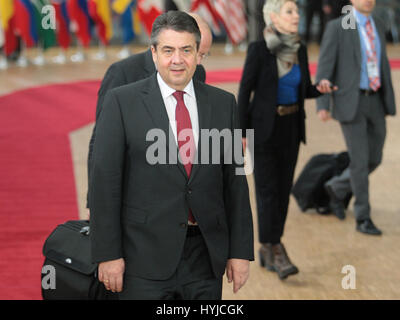 Brussels, Belgium. 05th Apr, 2017. Roundtable of Ministers, Ambassadors and State Secretary in support of Syria and the region, doorstep of Germany Minister for Foreign Affairs Sigmar Gabriel. Credit: Leo Cavallo/Alamy Live News Stock Photo